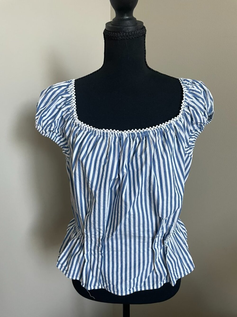 H&M Blue & White Striped Puff‑Sleeve Blouse